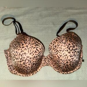 Victoria’s Secret bra 38DD